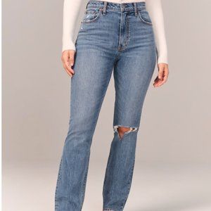 SHORT - Curve Love Ultra High Rise 90s Slim Straight Jean